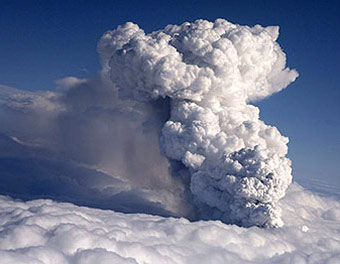 Look for Colorful Skies as Volcanic Ash Causes Airport Delays Look for Colorful Skies as Volcanic Ash Causes Airport Delays thumbnail