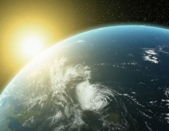 Quarter of Americans Convinced Sun Revolves Around Earth Quarter of Americans Convinced Sun Revolves Around Earth thumbnail